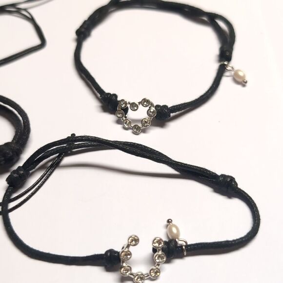 Set of 7 Black Adjustable Slider Bracelets - Picture 3 of 6
